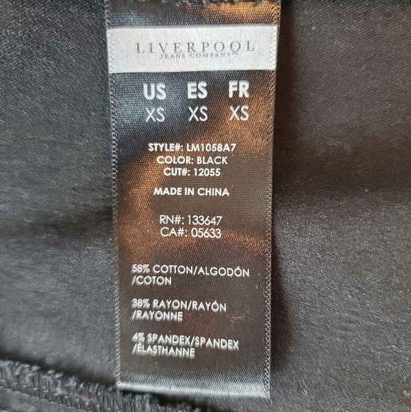 Liverpool Women's Size XS Black Stretch Knit with Zippers Moto Jacket - Picture 4 of 8